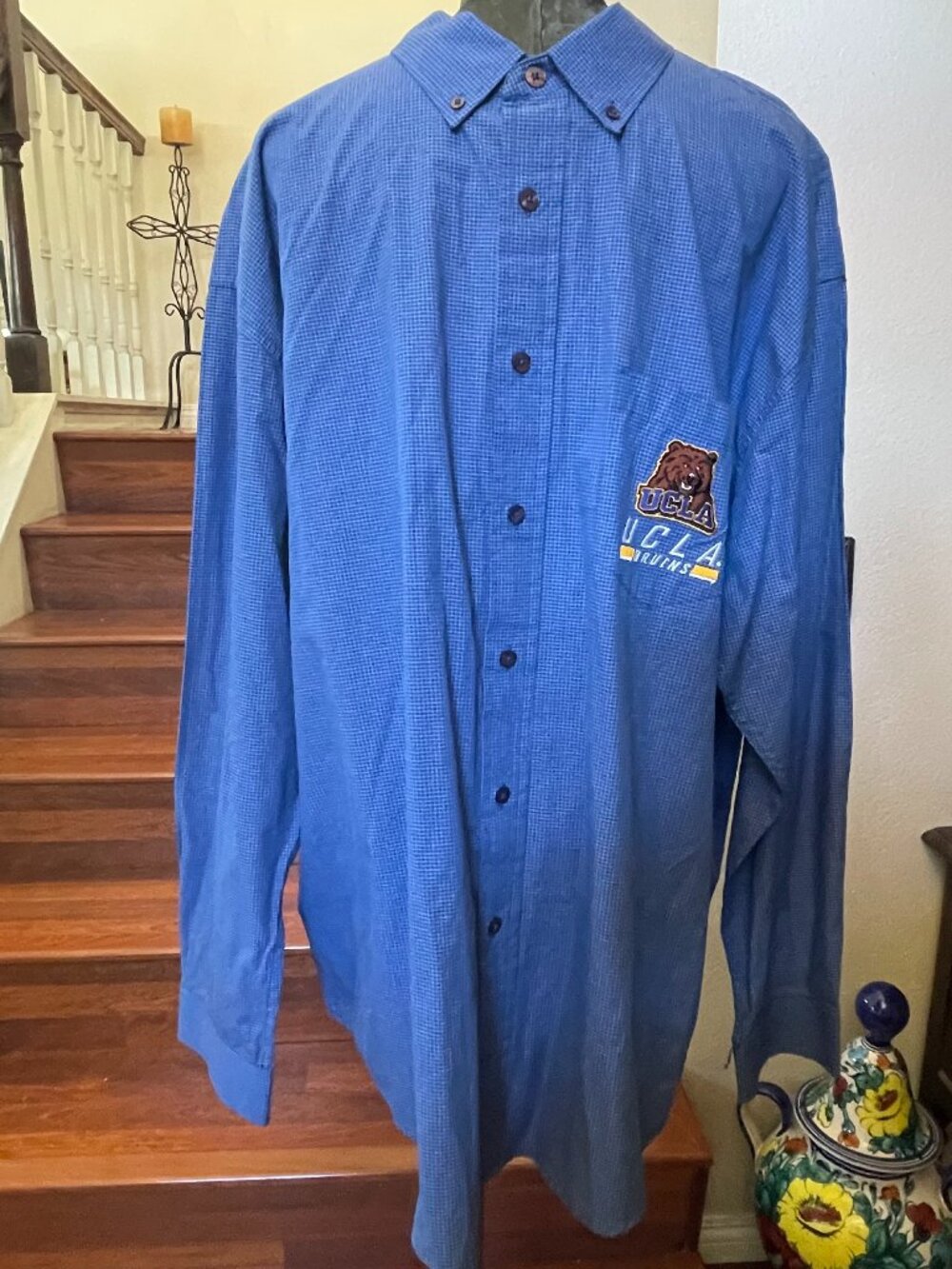 UCLA Bruins Men's Shirt Blue Button-down Long Sleeve 2XL Logo Cotton Pocket